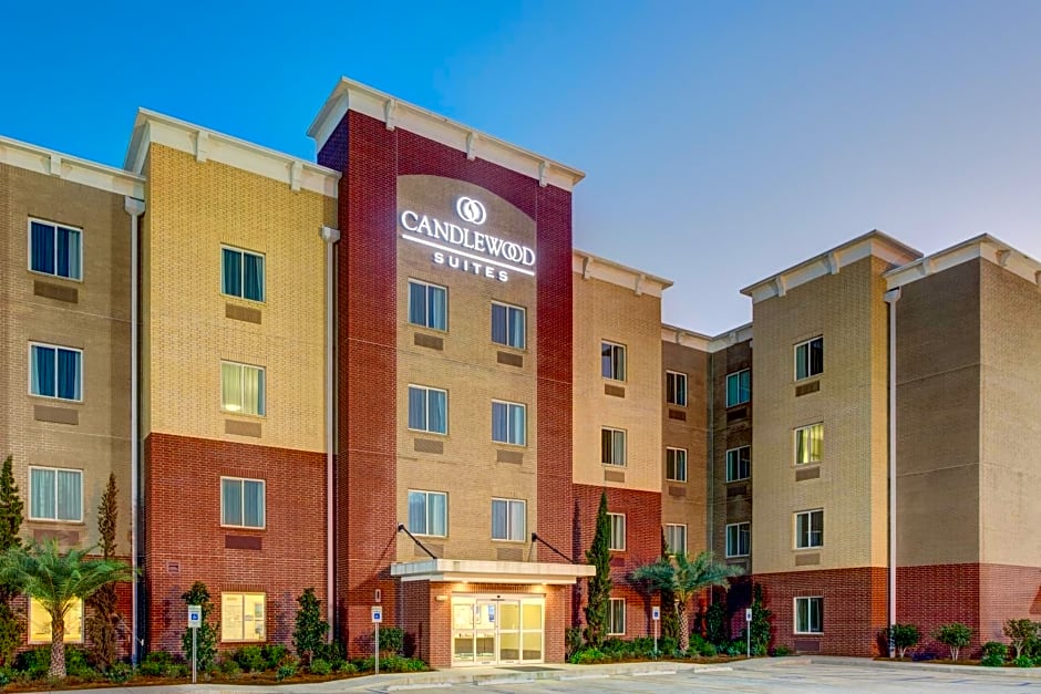 Candlewood Suites Cut Off