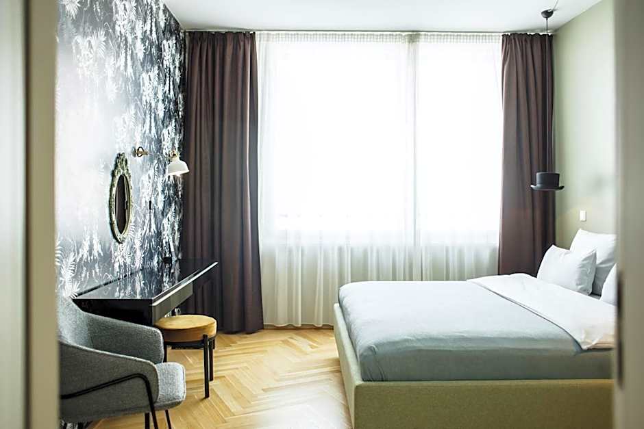 The Circus Apartments