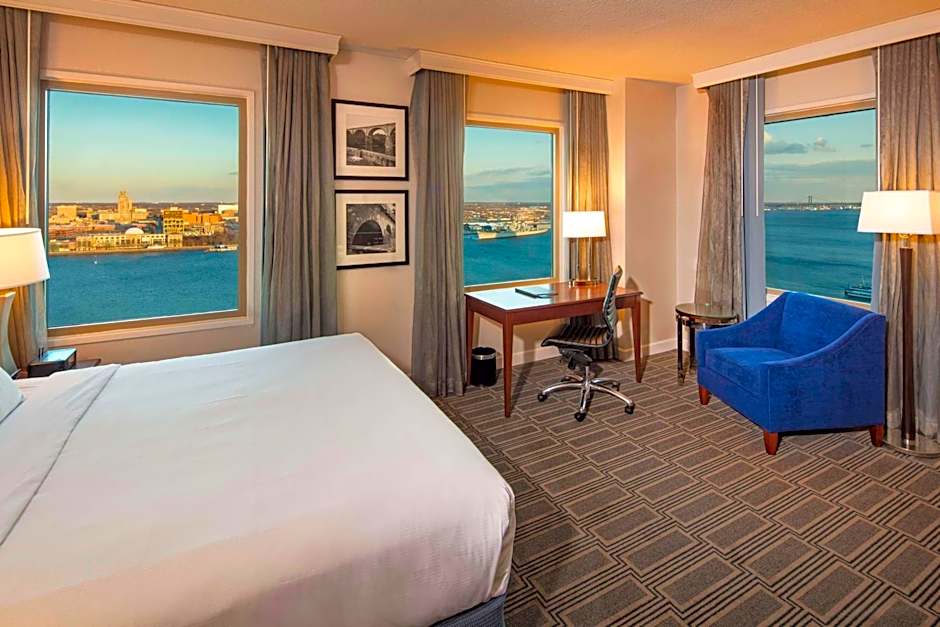 Hilton Philadelphia at Penn’s Landing