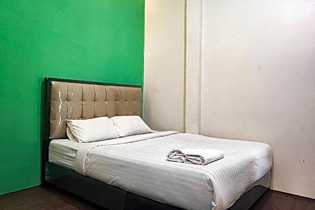 RedDoorz Syariah near Universitas Jambi Telanaipura