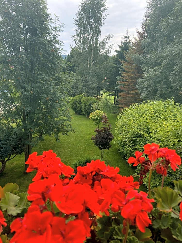 Pokoje gościnne u Komperdow pod wyciągiem narciarskim Kaniowka