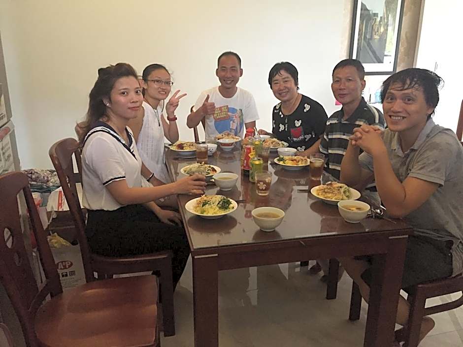 Flame Flowers Homestay