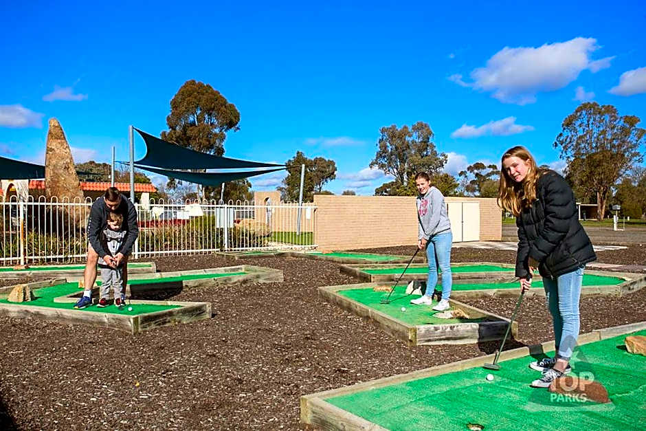 Horsham Holiday Park