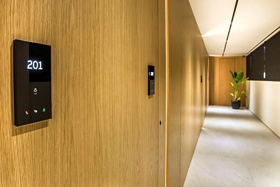 Canale Hotel & Suites