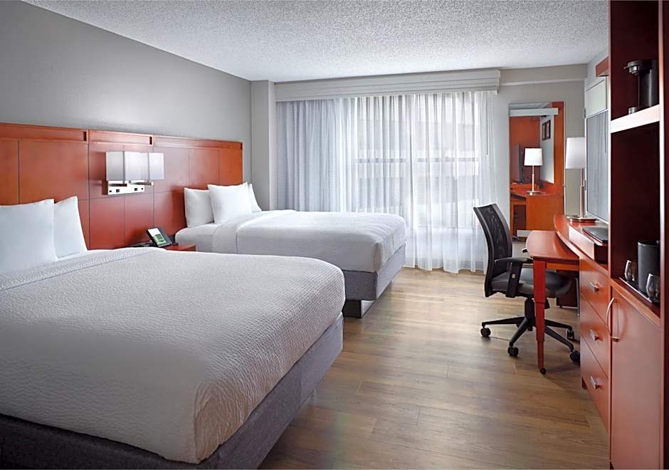 Courtyard by Marriott Atlanta Decatur Downtown/Emory