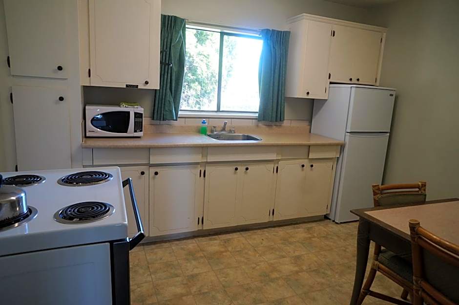 Westward Inn & Suites