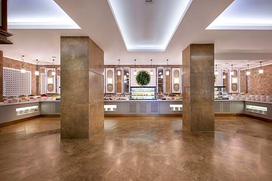 Oz Hotels Side Premium