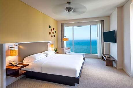 Suite with Ocean View