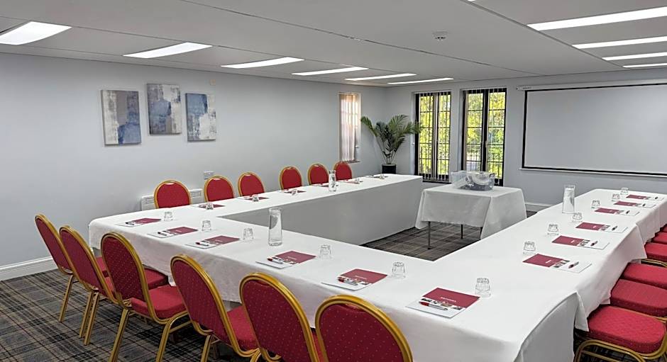 Europa Gatwick Hotel & Spa