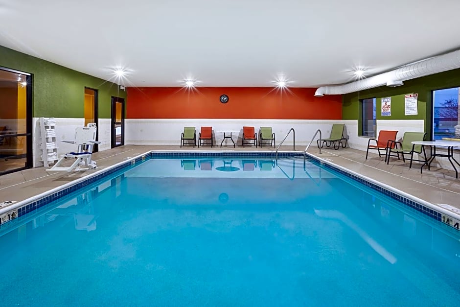 Holiday Inn Express Hotel & Suites Circleville By IHG
