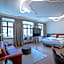 Maxim Suites by Elias Holl