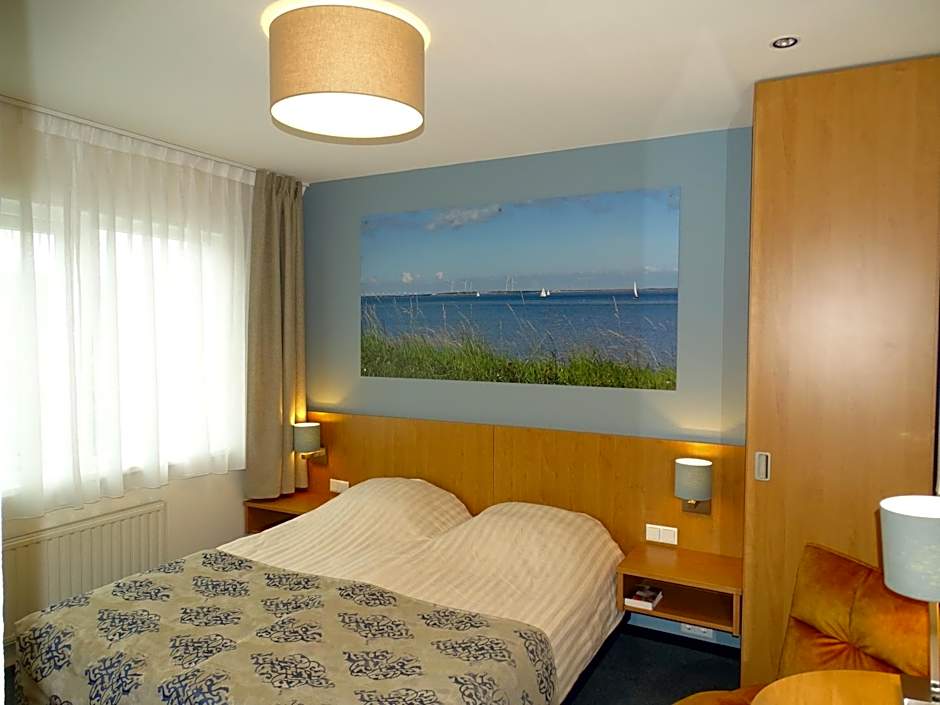 Hotel Café Restaurant "De Kroon"