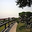 Hollywood Hills Hotel