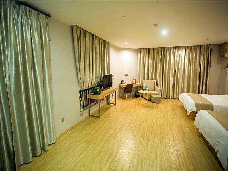 GreenTree Inn Baiquan Binfen Plaza