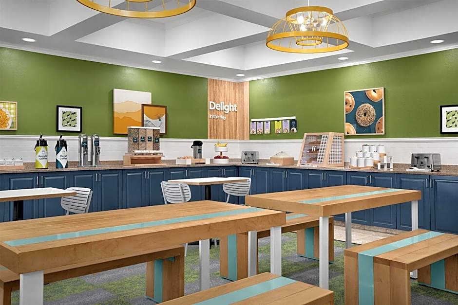 Spark by Hilton Washington Meadowlands Blvd