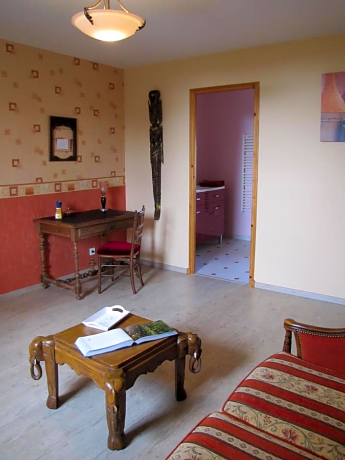 Ludothèque chambres et table d'hôtes de La Becterie