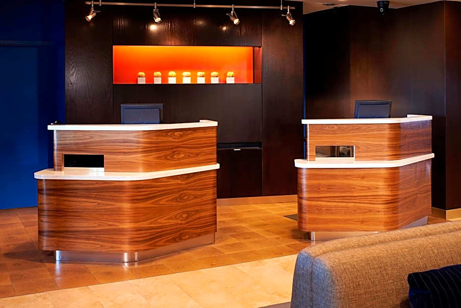 Courtyard by Marriott Detroit Utica