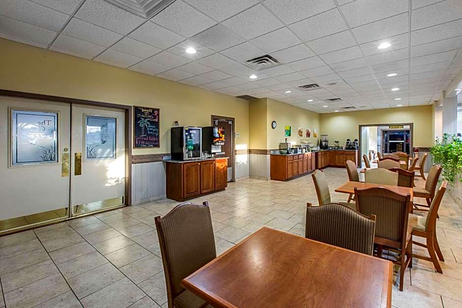 Quality Inn & Suites Conference Center Thomasvilee