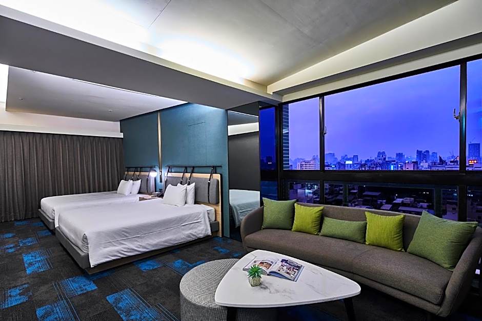 Photo 1 of 6 of Deluxe 2 Beds Suite