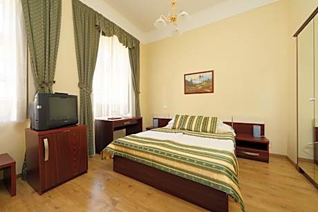 Double Room - Disability Access