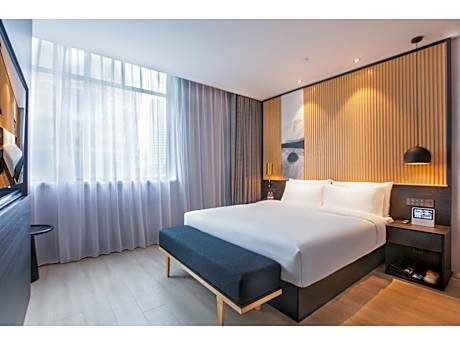 Executive Tower Suite