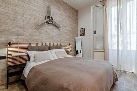 Double or Twin Room with Private External Bathroom