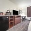 Cobblestone Inn & Suites - Holdrege
