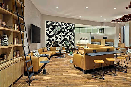 Room, 1 King Bed, City View