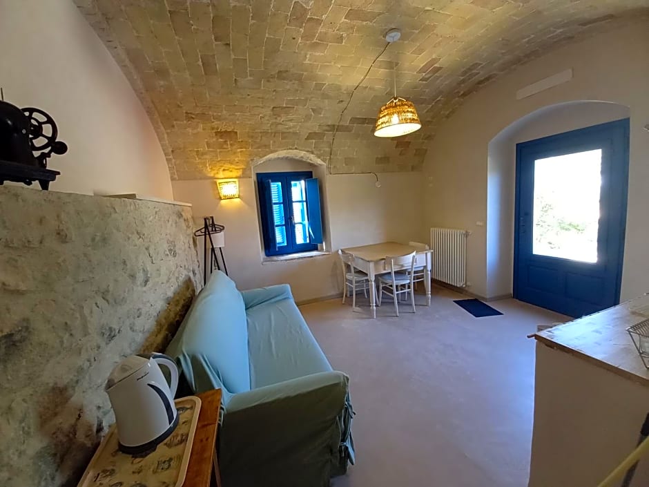 La casa dalle finestre blu