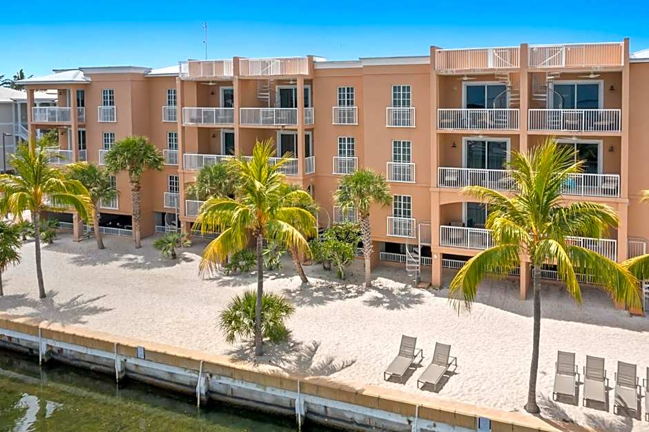 Beachside Resort & Residences