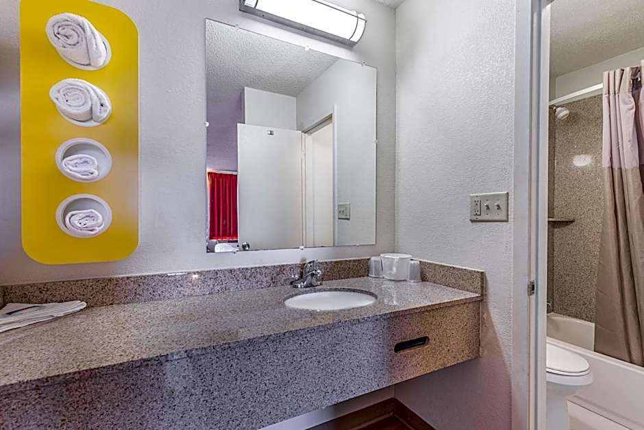 Motel 6-Mount Vernon, IL