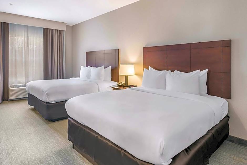 Comfort Inn & Suites Fairburn - Atlanta Southwest