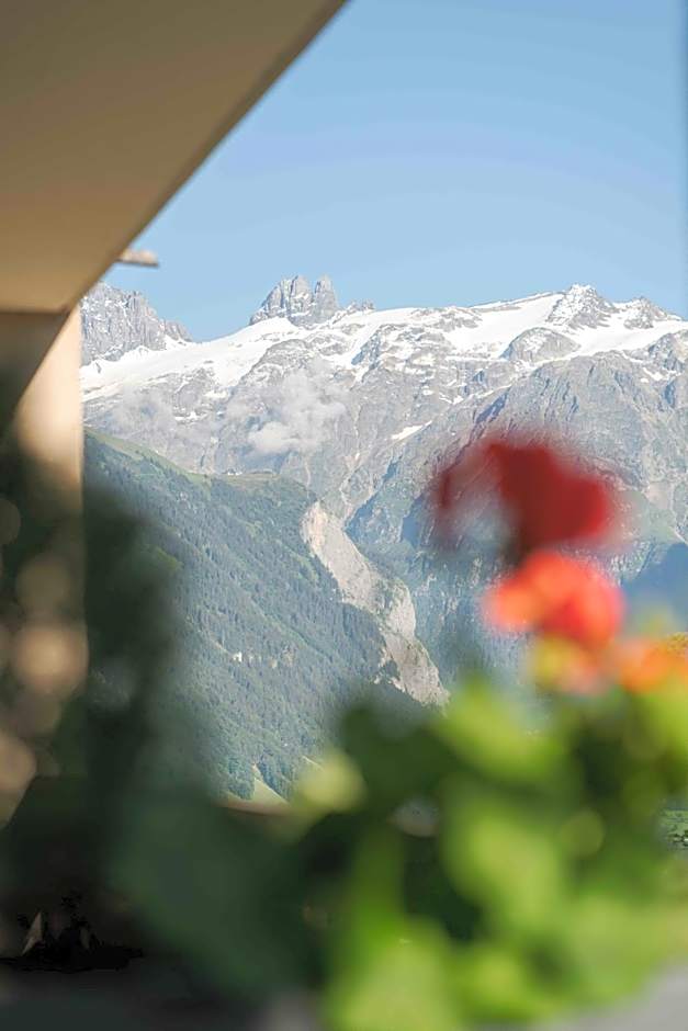 VILLA HUNDERT Boutique Mountainscape