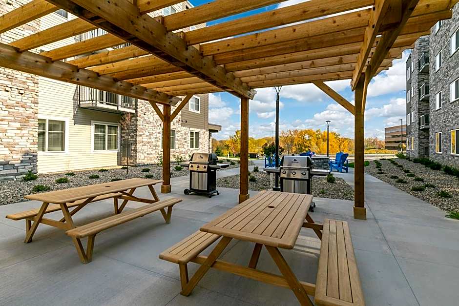 WaterWalk Extended Stay by Wyndham Minneapolis - Plymouth
