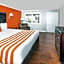 Casa Blanca Hotel & Suites Orange