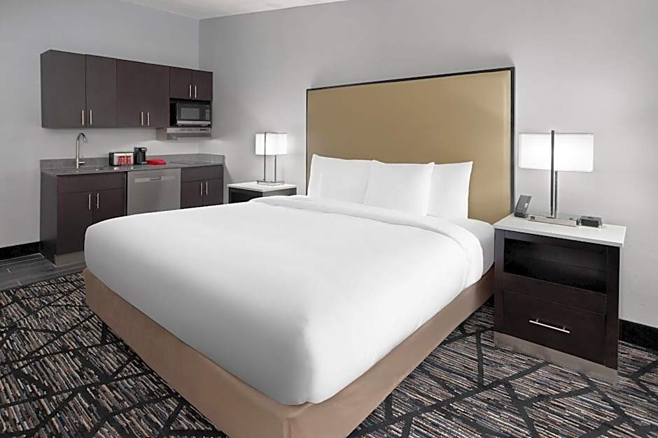 Hawthorn Extended Stay by Wyndham Chambersburg