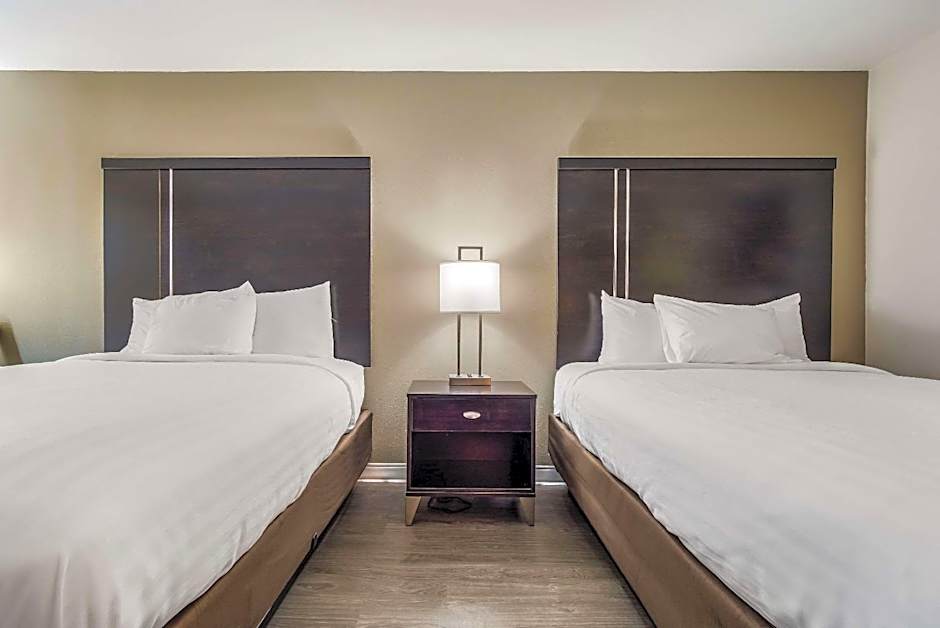 Clarion Inn & Suites