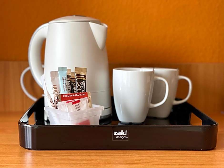 Hotel Pickwick and Pub "the room with a view"