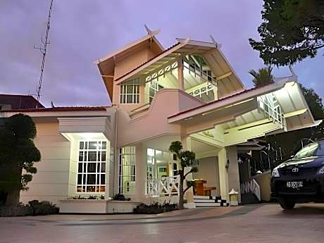 Richard Villa Yogyakarta