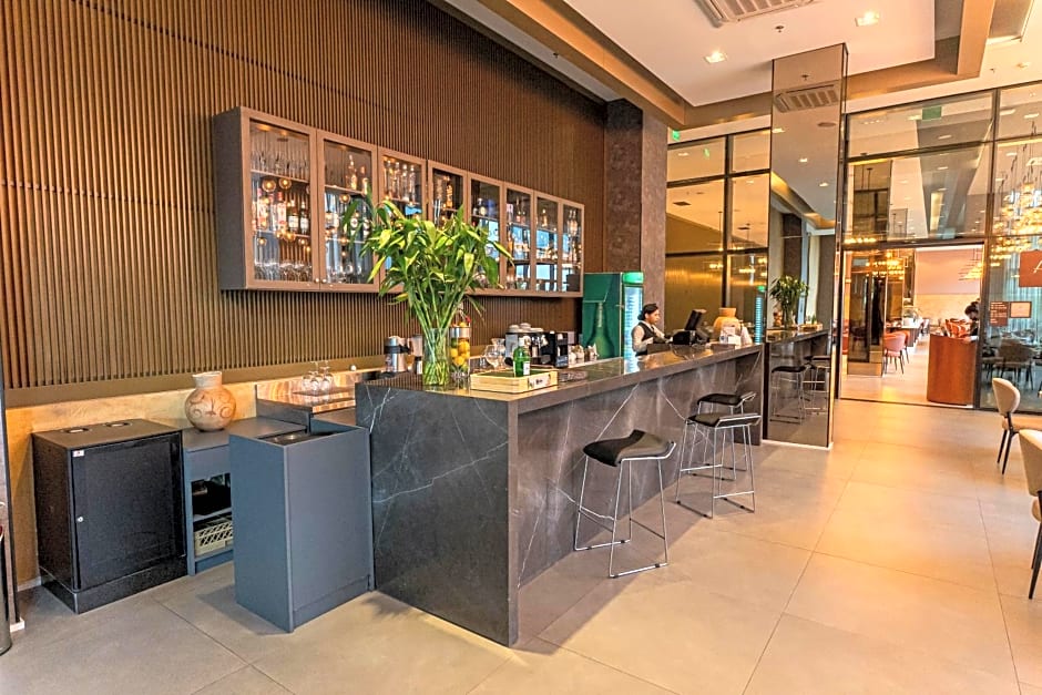 Royal Palm Tower Anhanguera