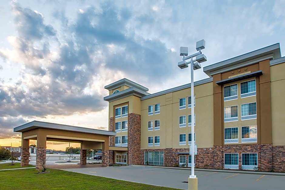 La Quinta Inn & Suites by Wyndham Hattiesburg I-59