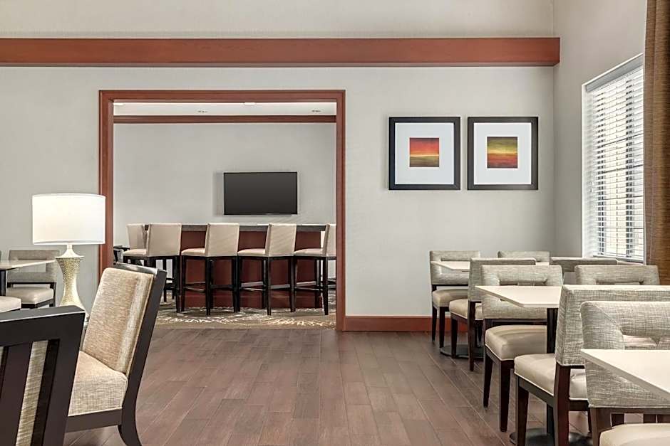 Staybridge Suites Chantilly Dulles Airport By IHG