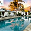 Swartberg Hotel, Cork Tree Collection