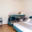 Hotel Embassy