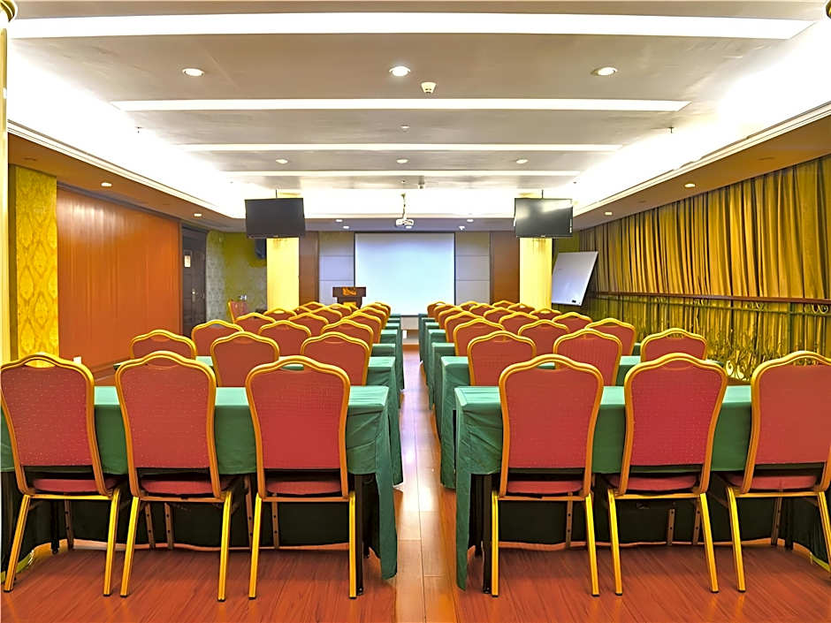 Vienna Hotel Meizhou Mei County Airport