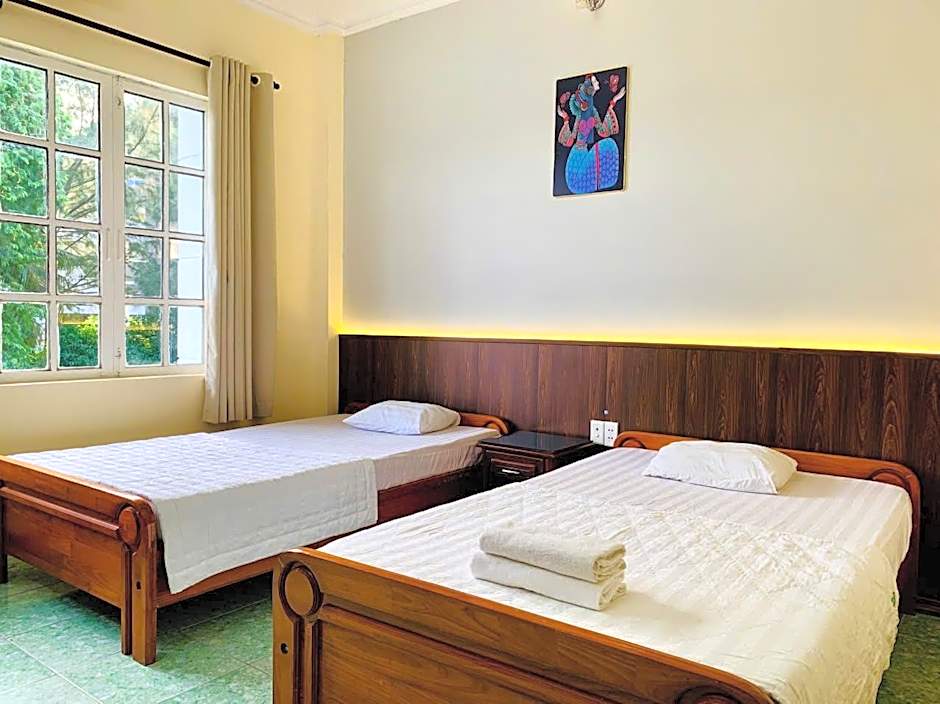 Hoang Yen Hotel