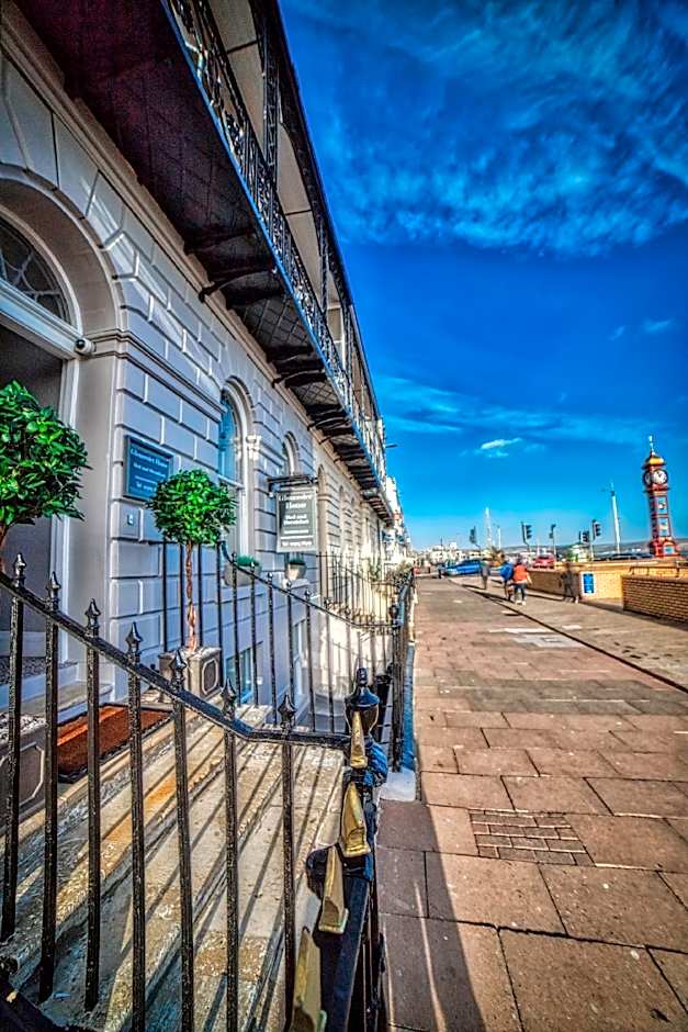Gloucester House
