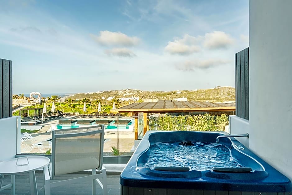 Bianco a Nero Mykonos