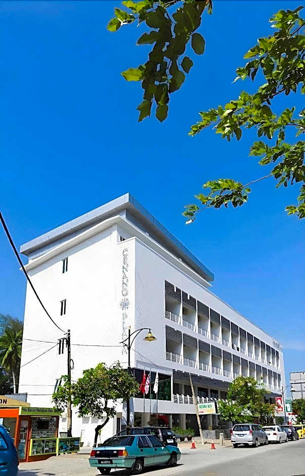 Cenang Plaza Beach Hotel