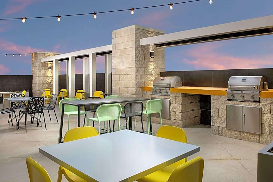 Home2 Suites by Hilton San Antonio Lackland/Sea World, TX